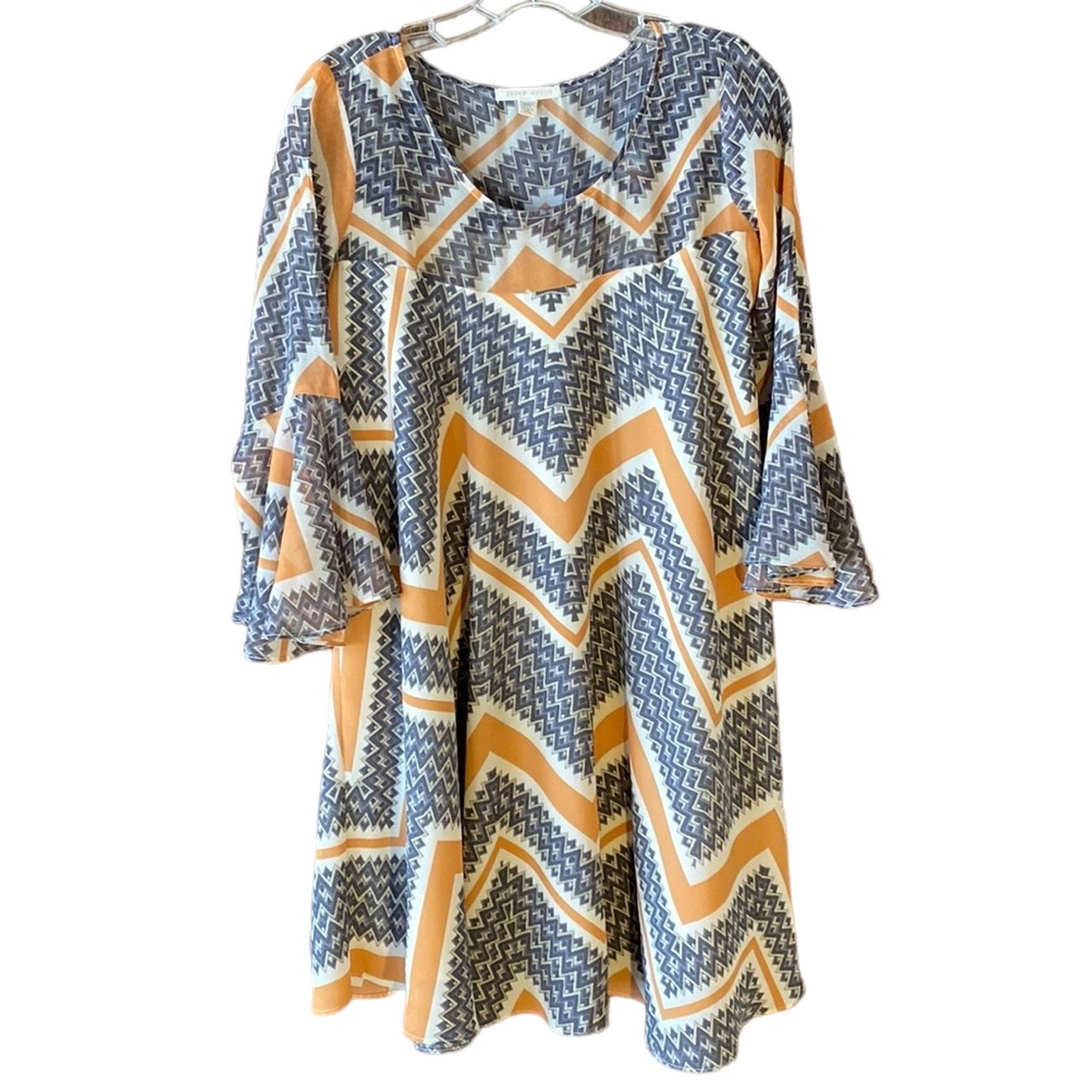Paper Crown Bell Sleeve’s Lined Dress Size XS